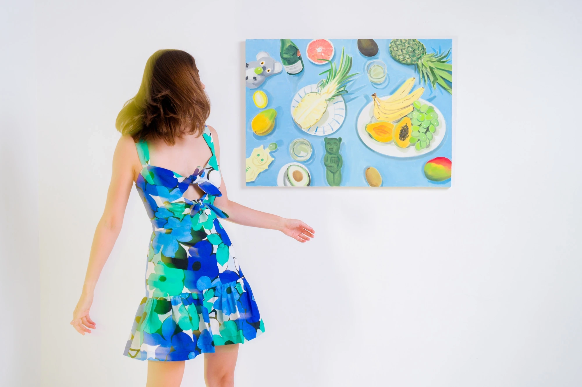 Từ sàn trình diễn tới gallery: Sotheby’s cùng tuyển chọn với NET-A-PORTER, một phiên bản nghệ thuật đương đại