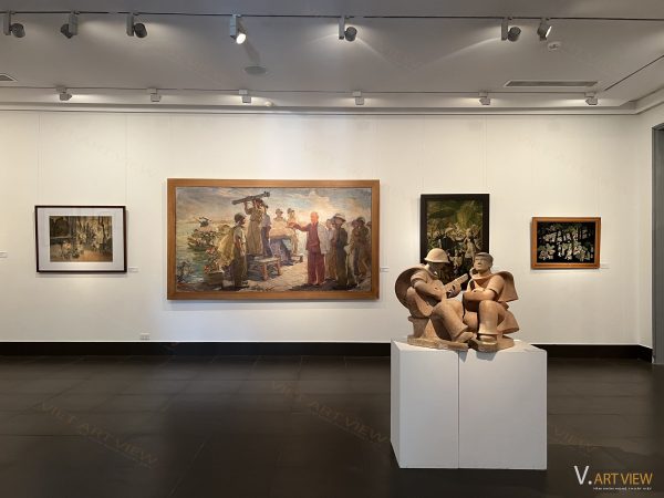EXHIBITION ‘MILITARY AND PEOPLE’ ON THE 78th CELEBRATION OF VIETNAM ...